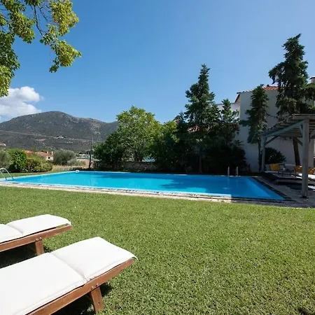 Pool Panormos *